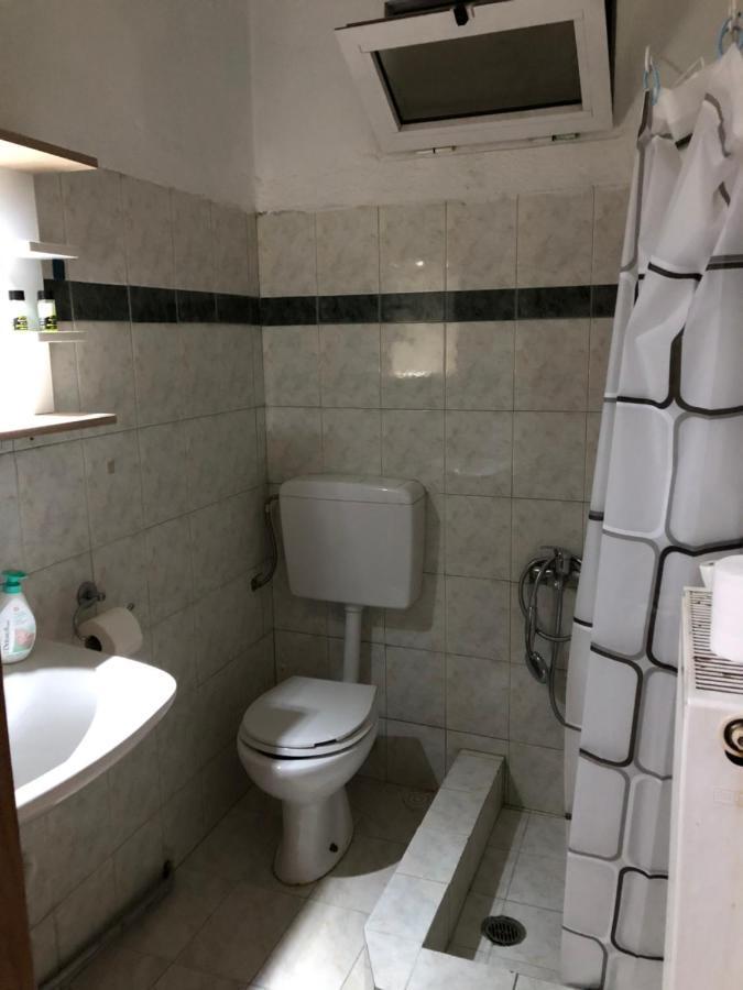 Alexandros Guesthouse Órma 外观 照片