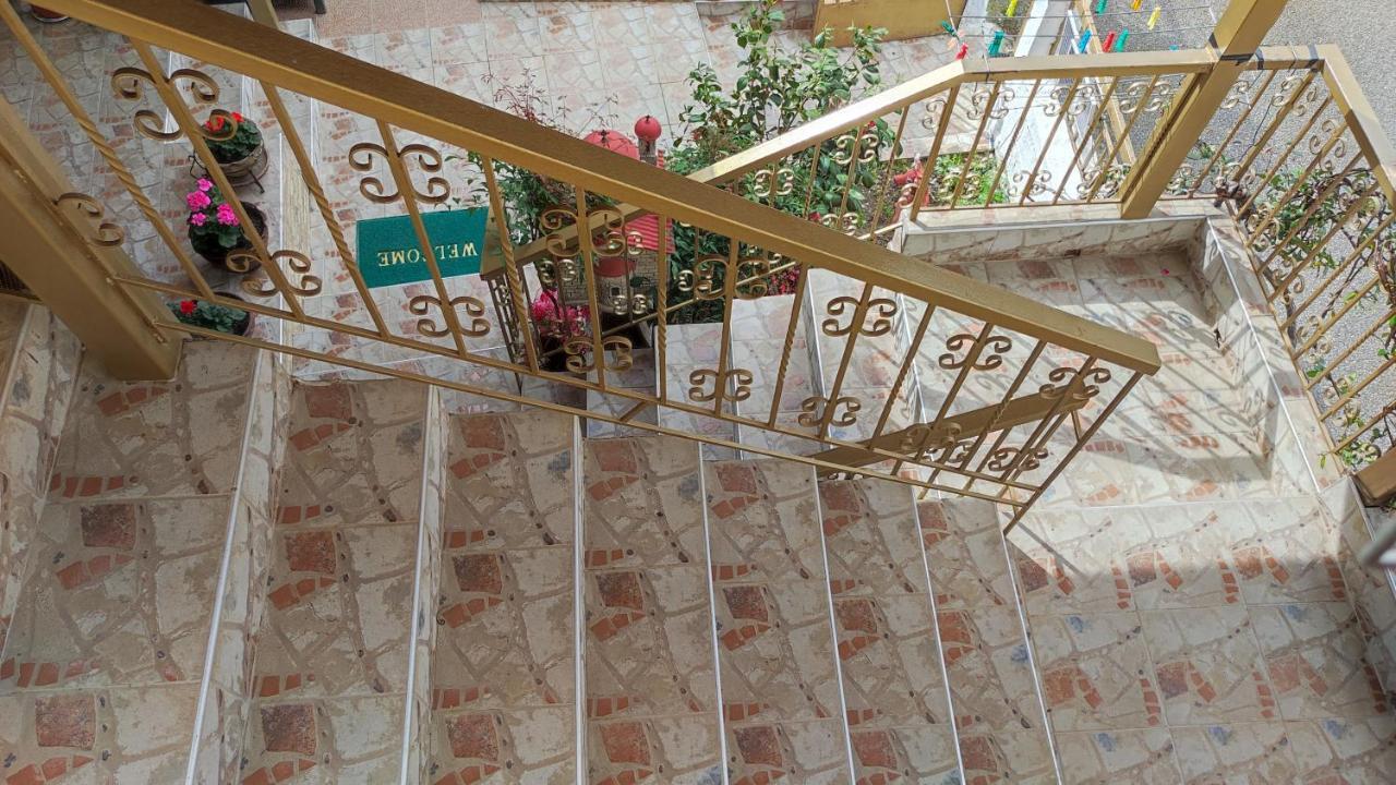 Alexandros Guesthouse Órma 外观 照片