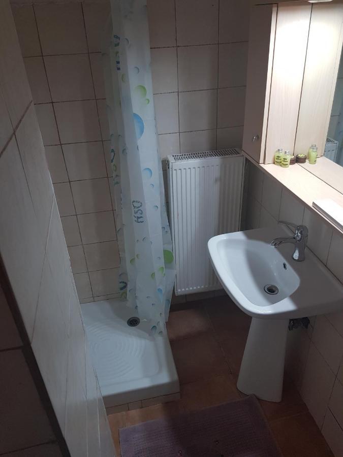 Alexandros Guesthouse Órma 外观 照片